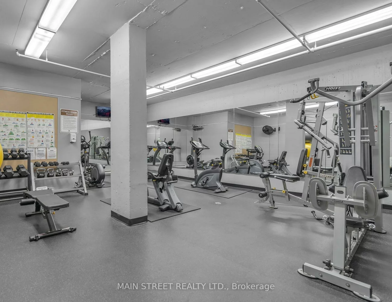 260, Davis, Central Newmarket, Newmarket