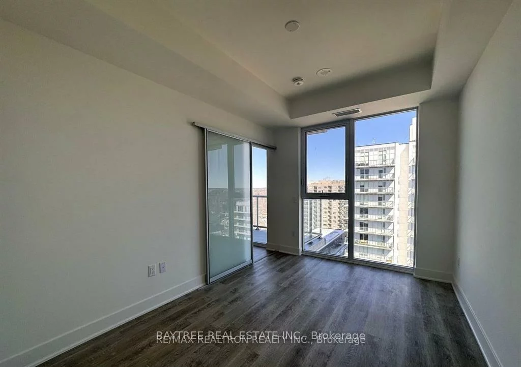 185, Deerfield, Central Newmarket, Newmarket