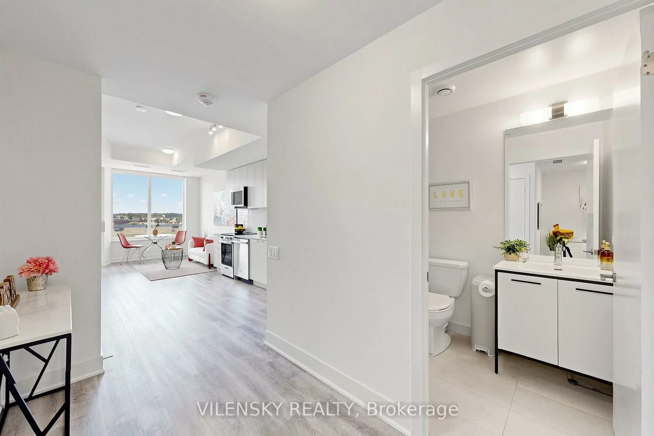 185, Deerfield, Central Newmarket, Newmarket