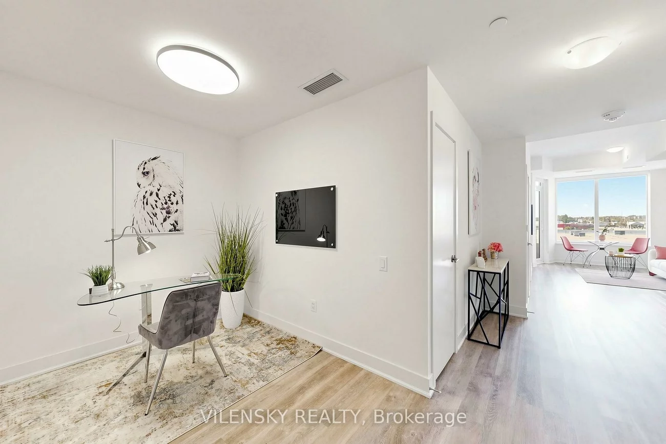 185, Deerfield, Central Newmarket, Newmarket