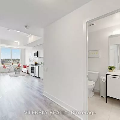 185, Deerfield, Central Newmarket, Newmarket