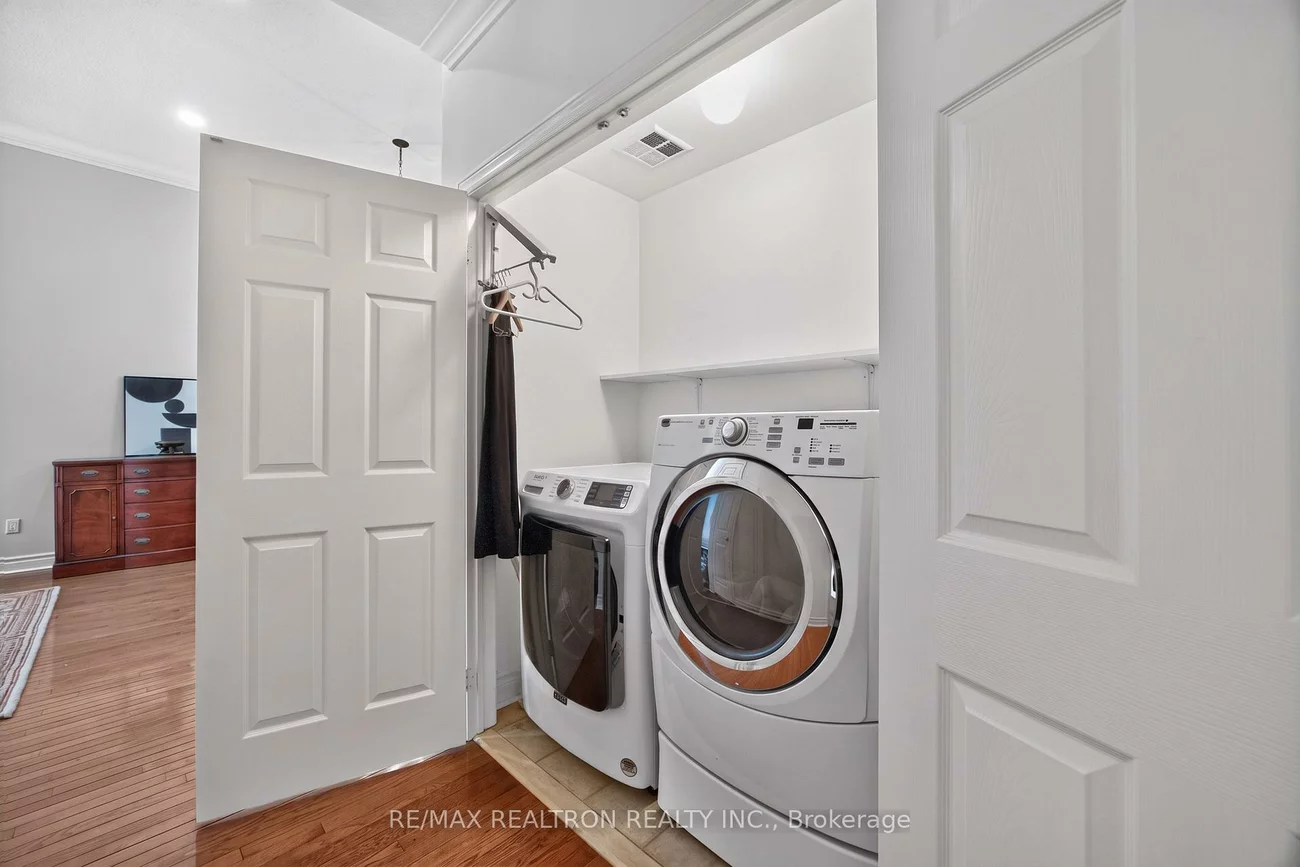 402, Morley Cook, Stonehaven-Wyndham, Newmarket