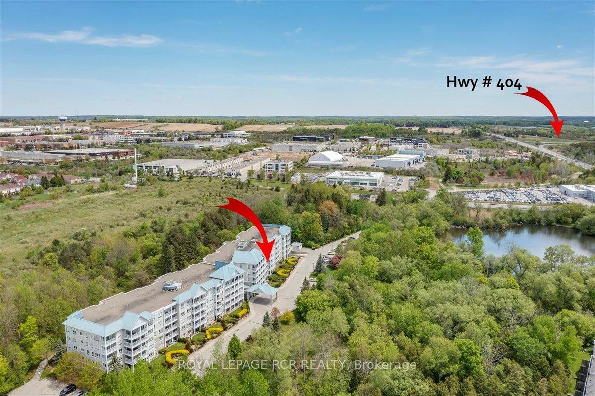 900, Bogart Mill, Gorham-College Manor, Newmarket