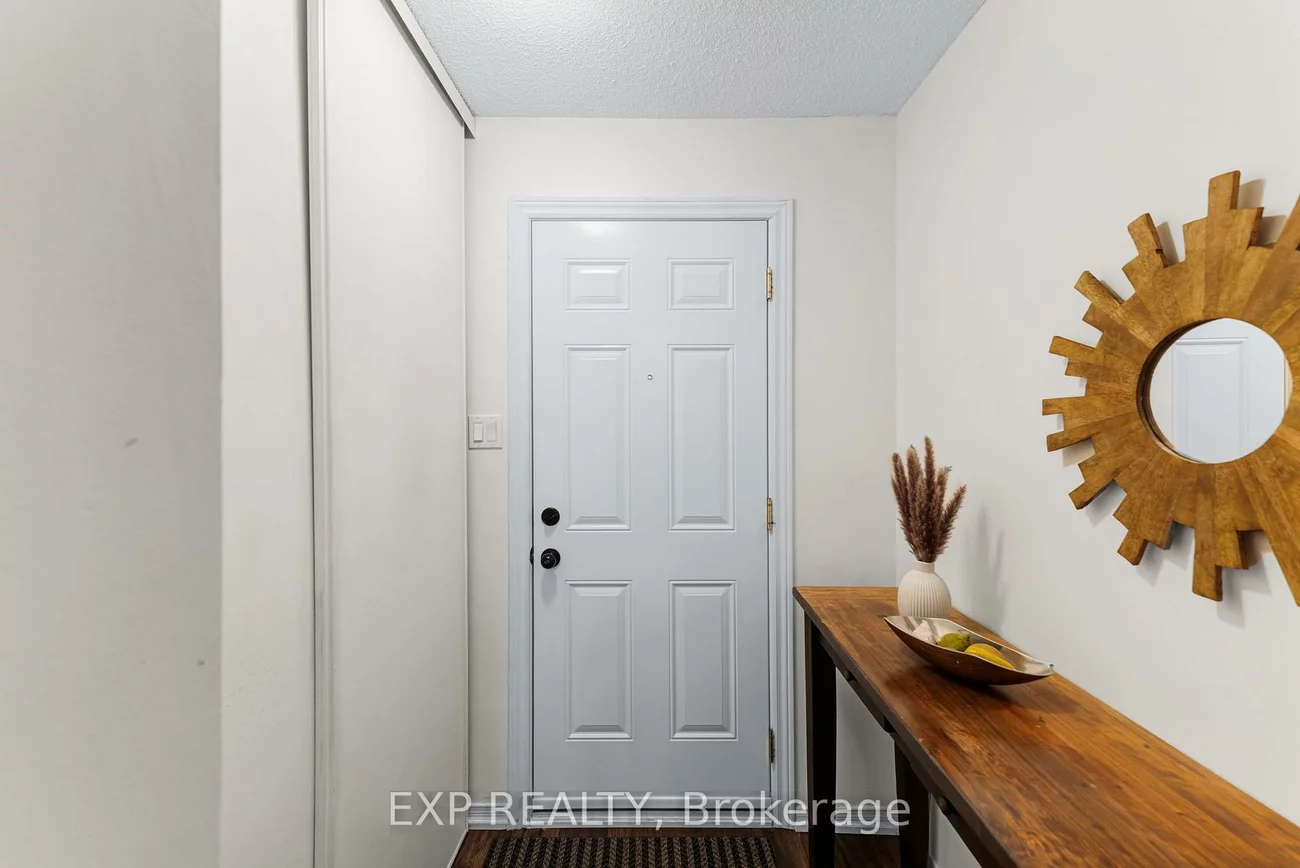 115, Main, Central Newmarket, Newmarket
