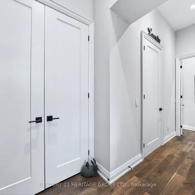 400, Park, Central Newmarket, Newmarket