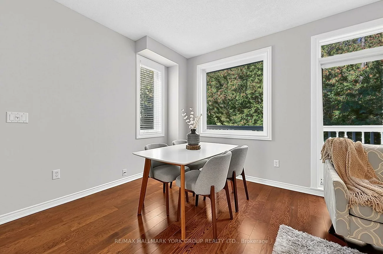 923, Creekfront, Gorham-College Manor, Newmarket