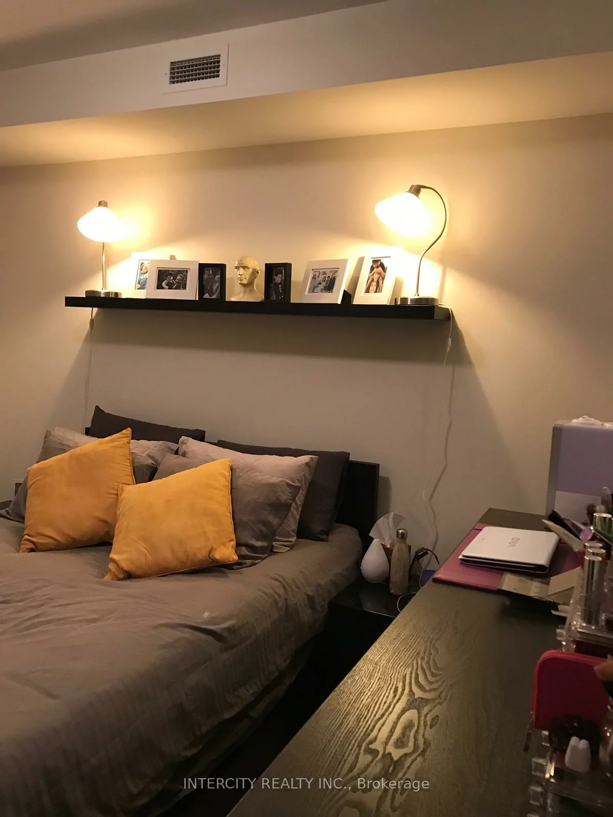 73, Washington, 1002 - CO Central, Oakville