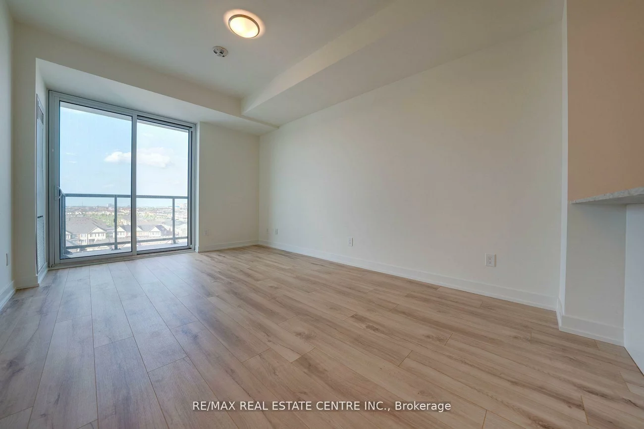 335, Wheat Boom, 1010 - JM Joshua Meadows, Oakville