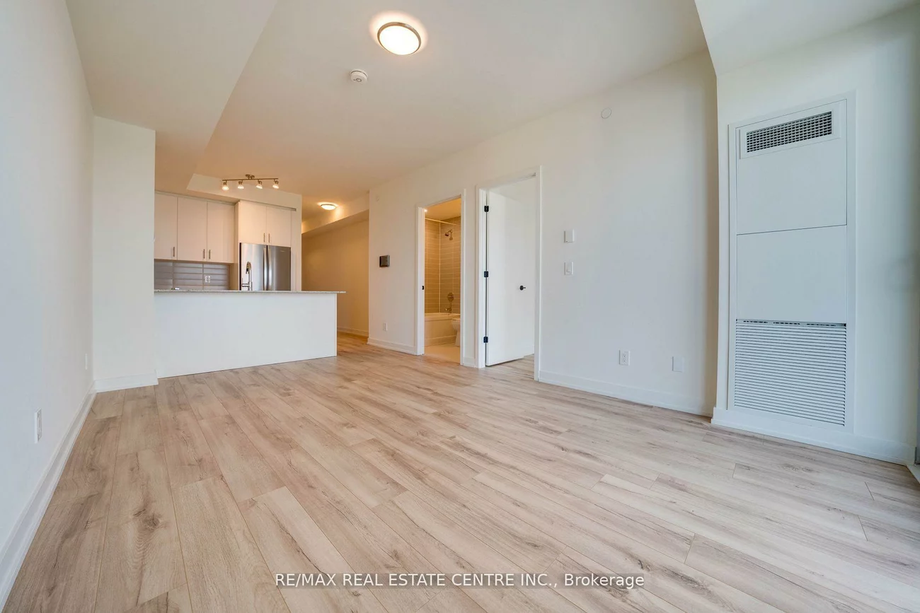 335, Wheat Boom, 1010 - JM Joshua Meadows, Oakville