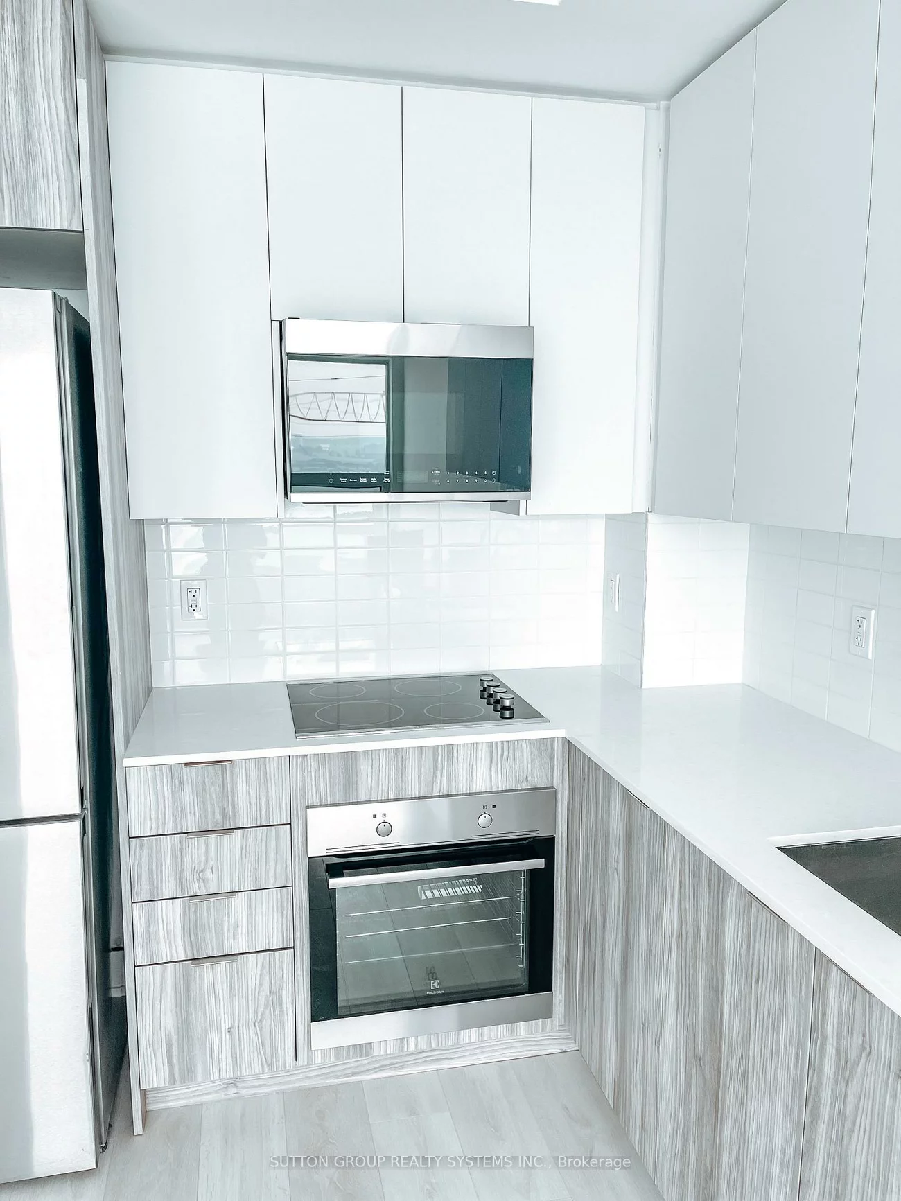 297, OAK WALK, 1015 - RO River Oaks, Oakville