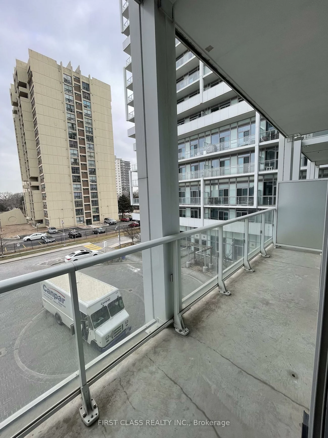 65, Speers, 1014 - QE Queen Elizabeth, Oakville