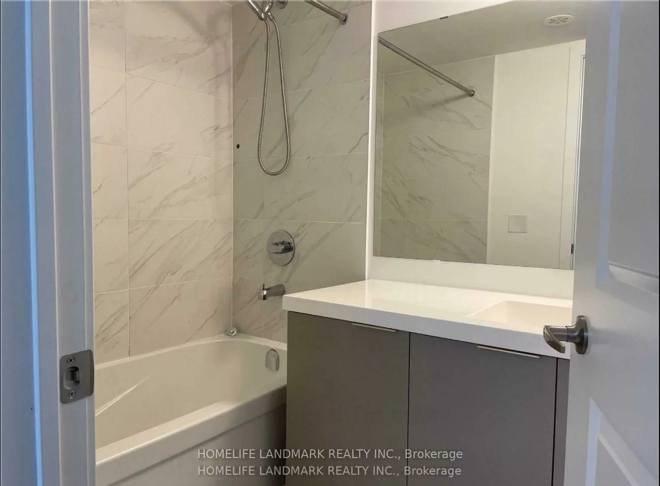 3066, Sixth, 1008 - GO Glenorchy, Oakville