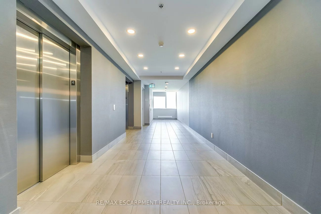 150, Oak Park, 1015 - RO River Oaks, Oakville