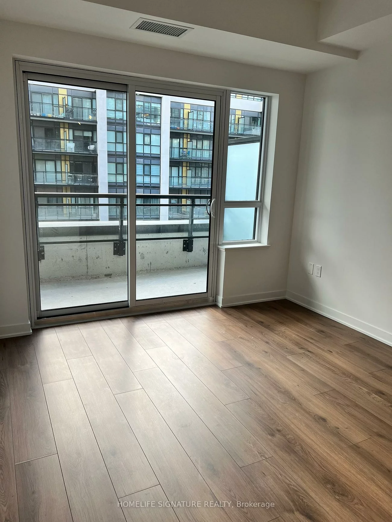 395, Dundas, 1008 - GO Glenorchy, Oakville