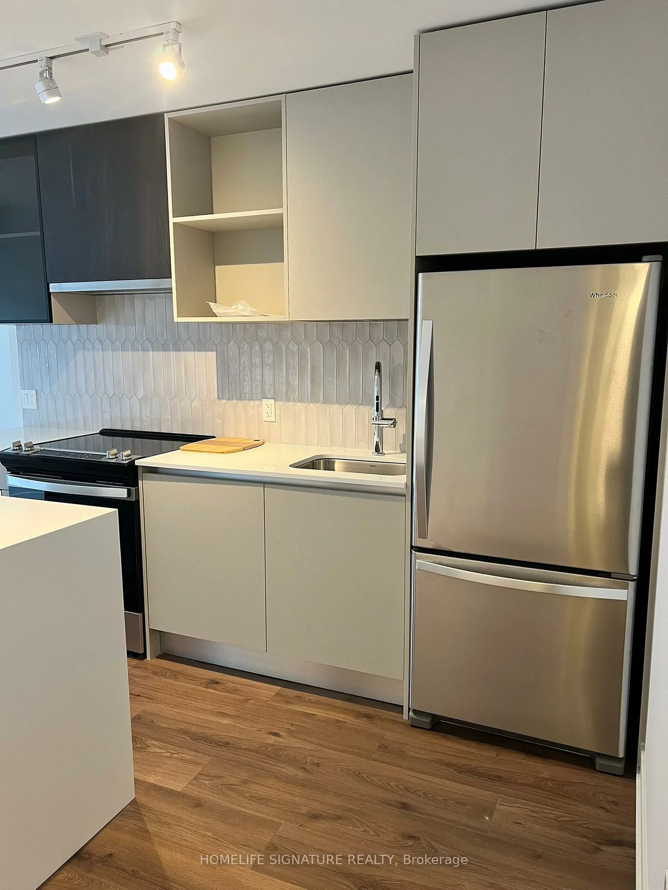 395, Dundas, 1008 - GO Glenorchy, Oakville