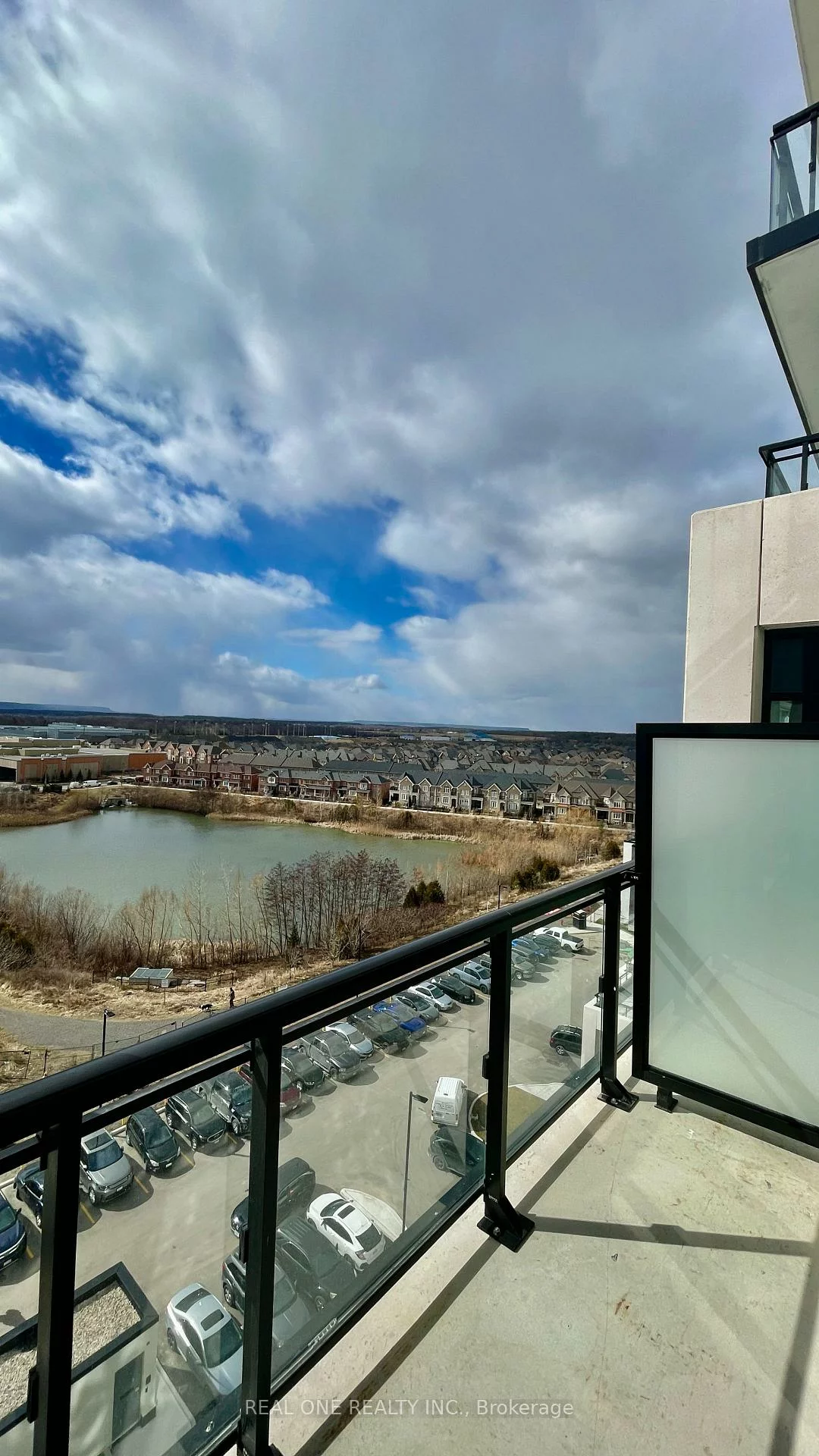 405, dundas, 1008 - GO Glenorchy, Oakville