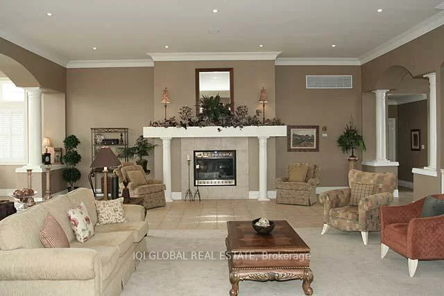 1490, Bishops, 1007 - GA Glen Abbey, Oakville