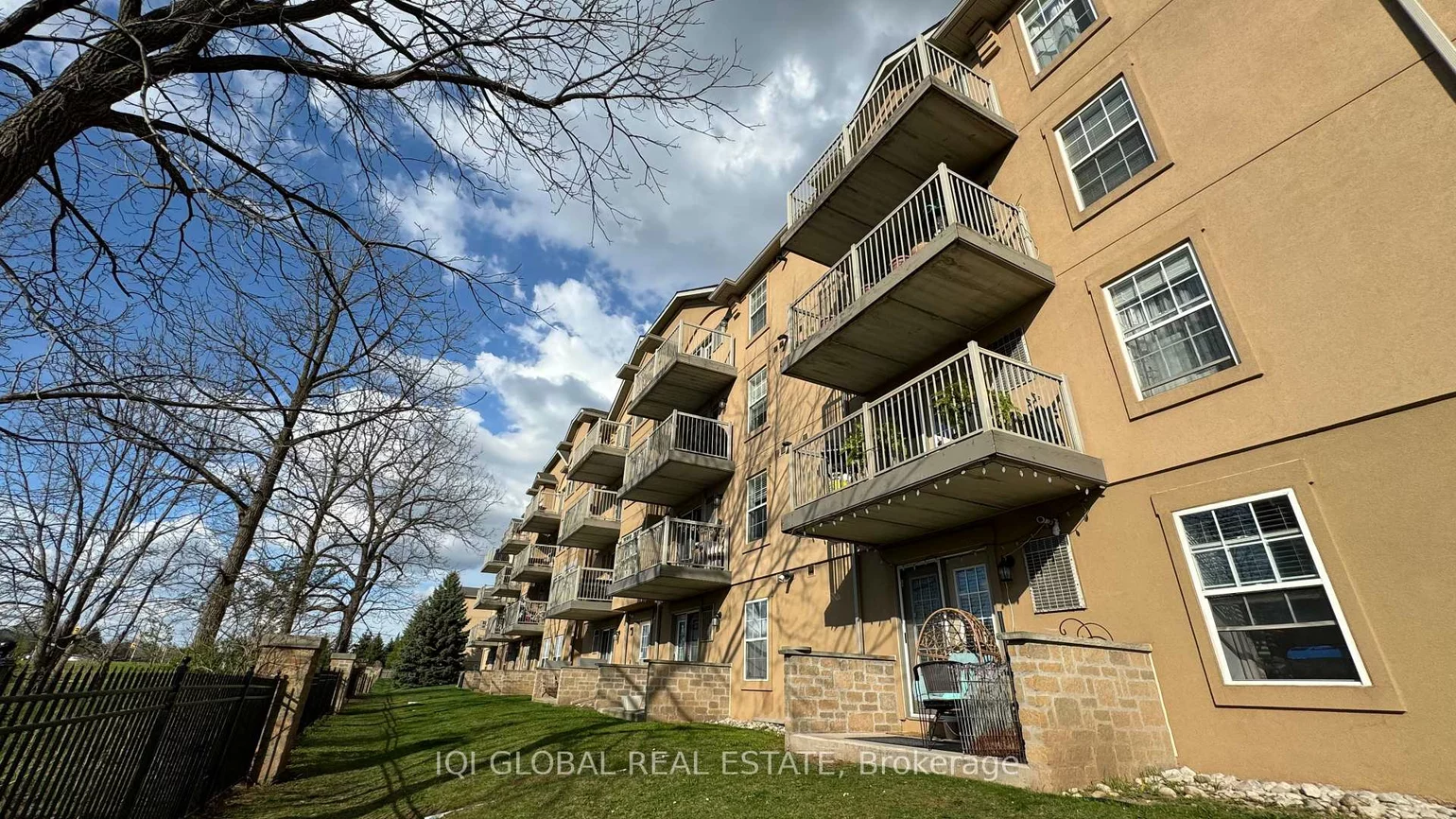 1490, Bishops, 1007 - GA Glen Abbey, Oakville