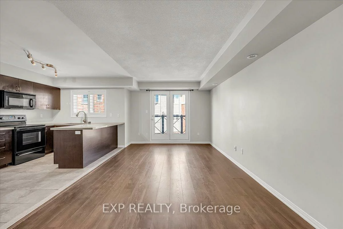 2557, Sixth, 1015 - RO River Oaks, Oakville