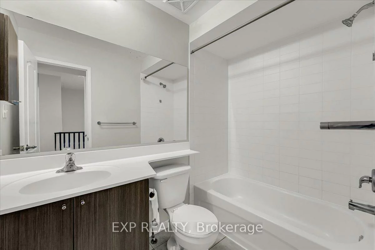 2557, Sixth, 1015 - RO River Oaks, Oakville