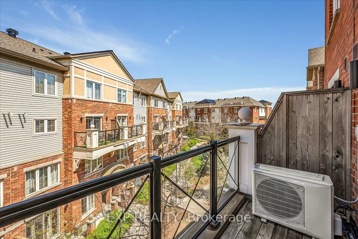 2557, Sixth, 1015 - RO River Oaks, Oakville