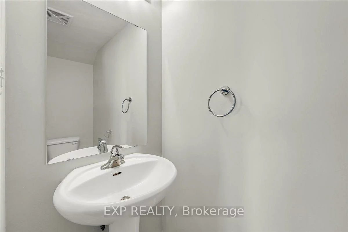 2557, Sixth, 1015 - RO River Oaks, Oakville