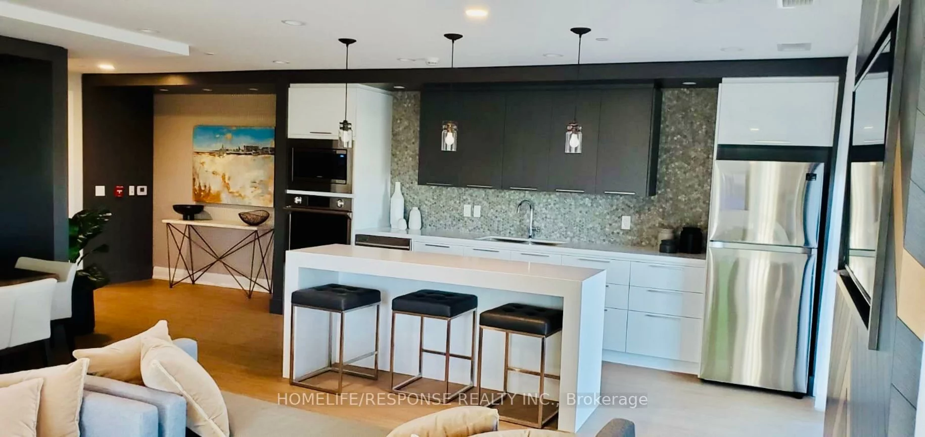 128, GROVEWOOD, 1008 - GO Glenorchy, Oakville