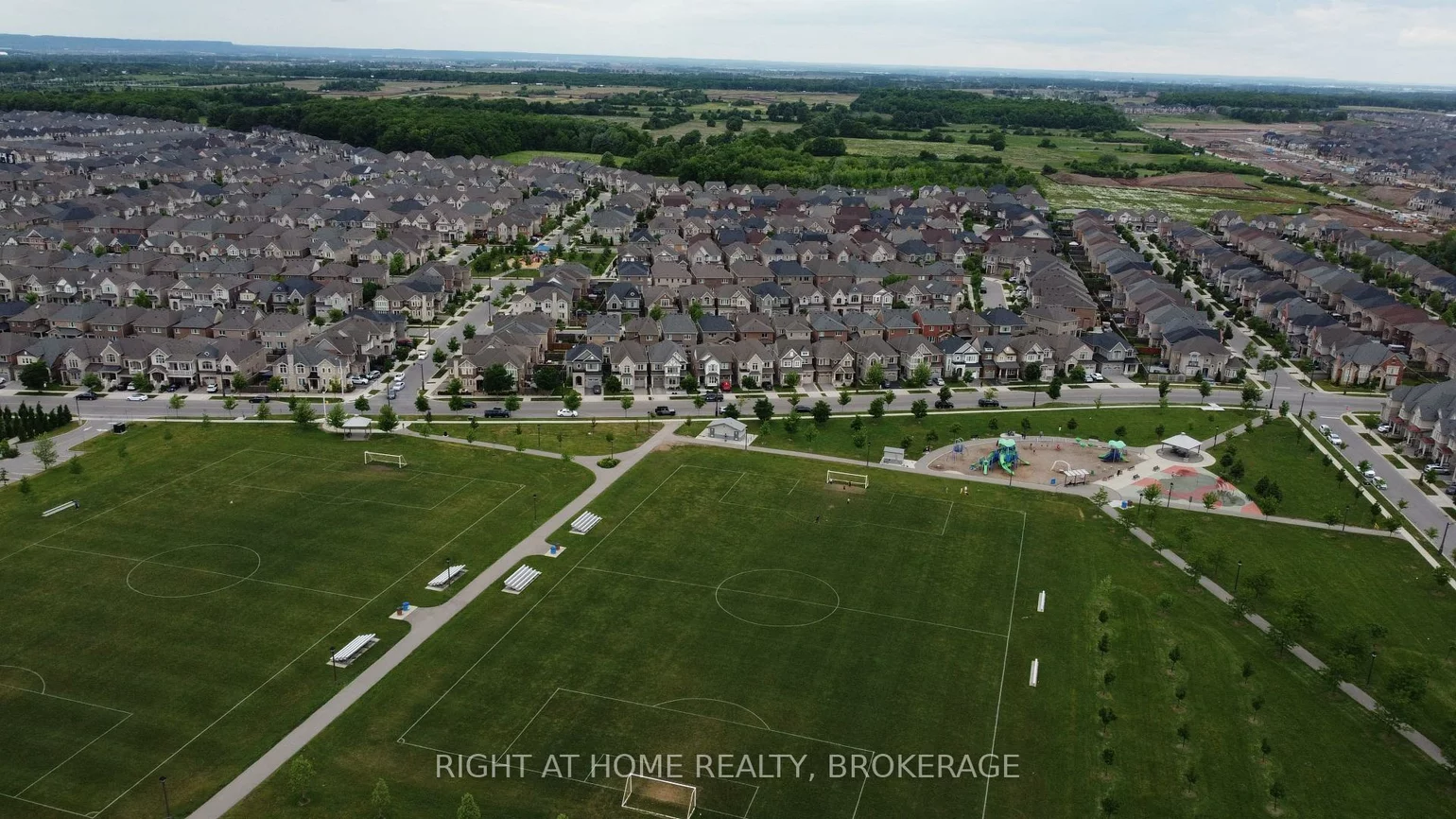 95, Dundas, 1008 - GO Glenorchy, Oakville