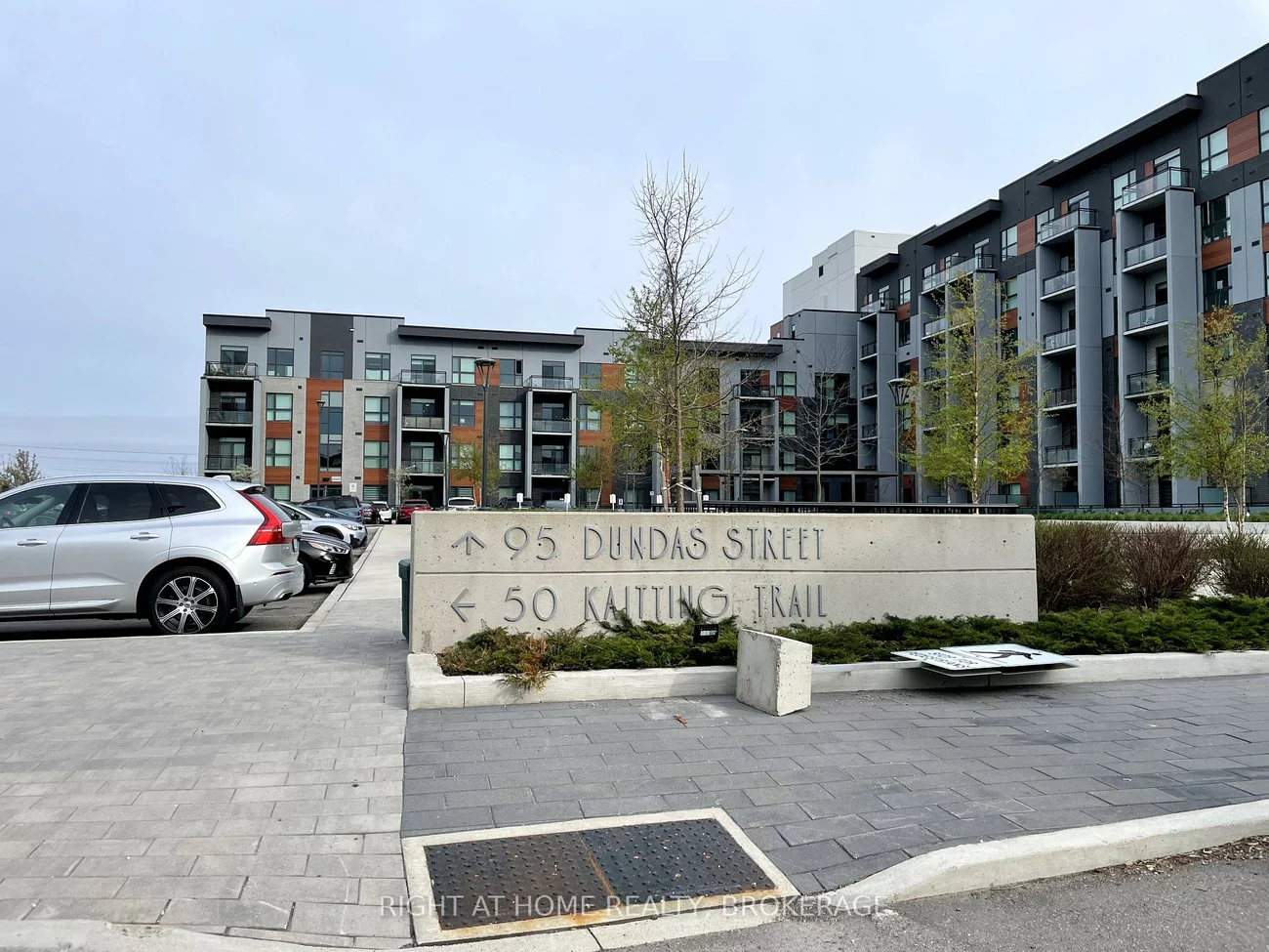 95, Dundas, 1008 - GO Glenorchy, Oakville