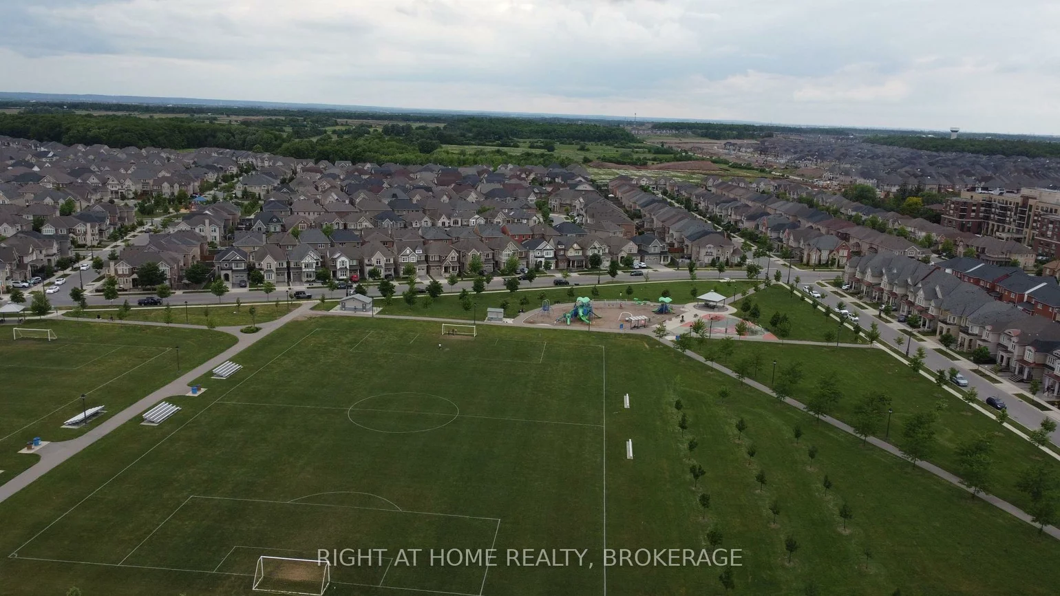 95, Dundas, 1008 - GO Glenorchy, Oakville