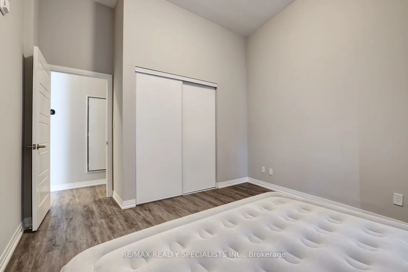 3265, Carding Mill, 1008 - GO Glenorchy, Oakville