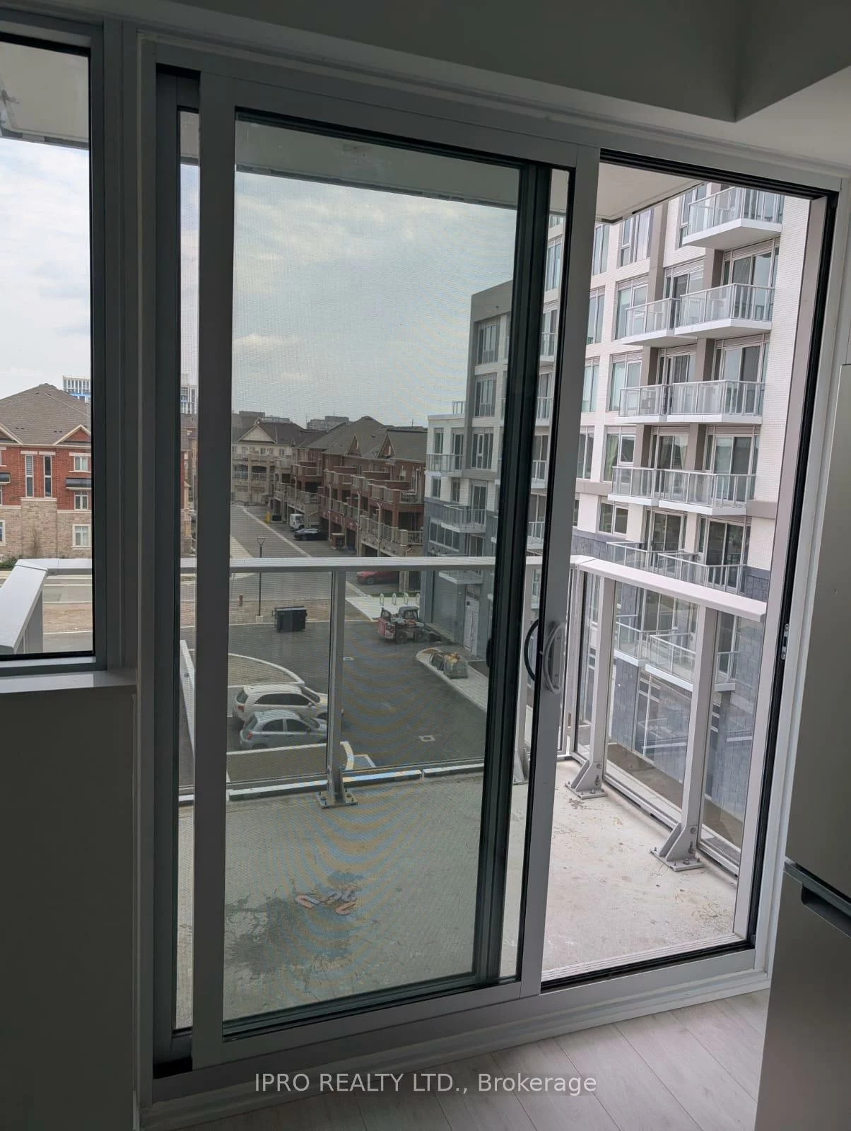 412, Silver Maple, 1010 - JM Joshua Meadows, Oakville