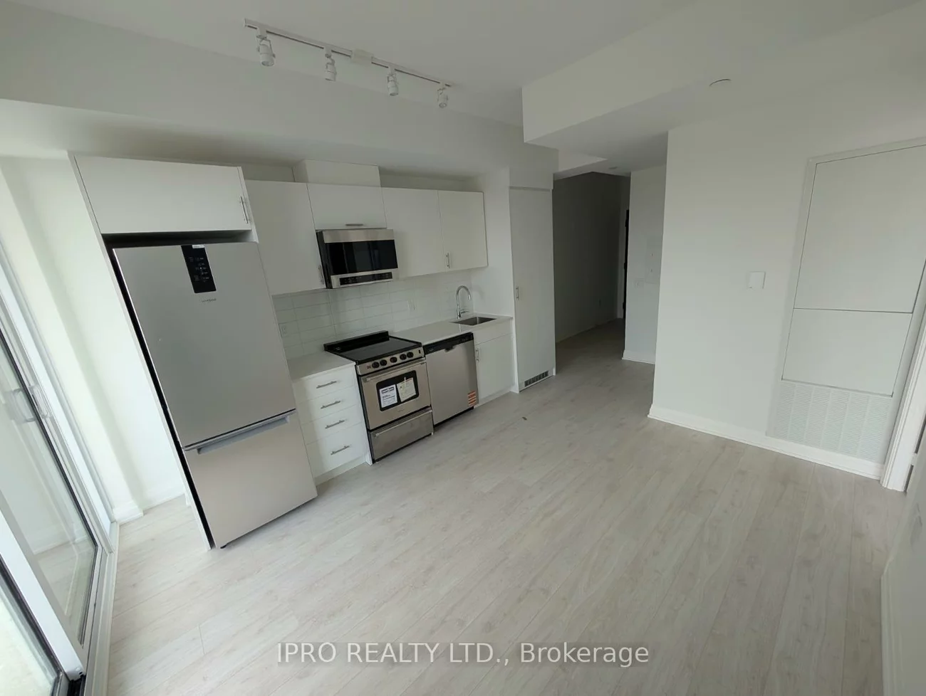 412, Silver Maple, 1010 - JM Joshua Meadows, Oakville