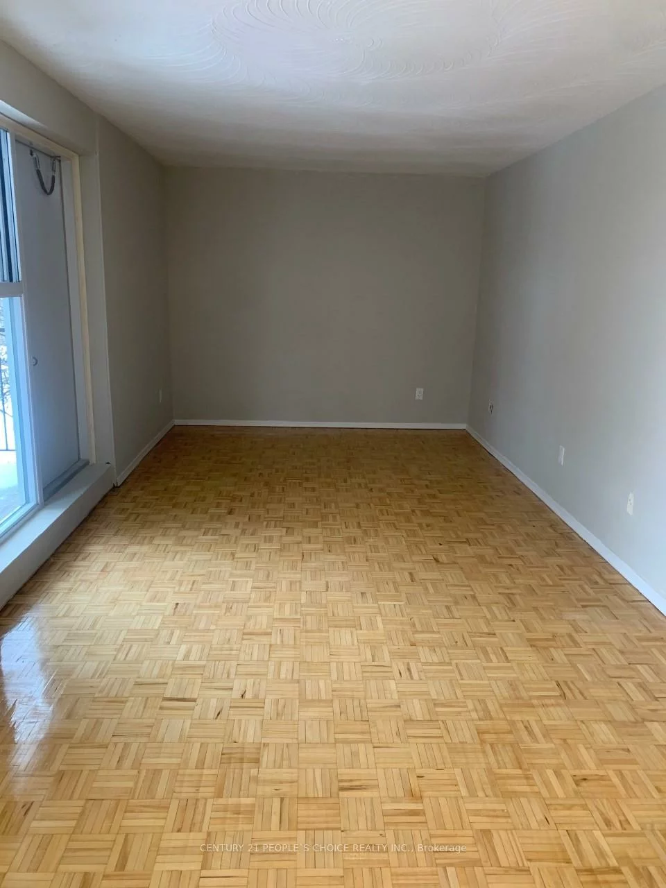 1030, Pearson, 1003 - CP College Park, Oakville