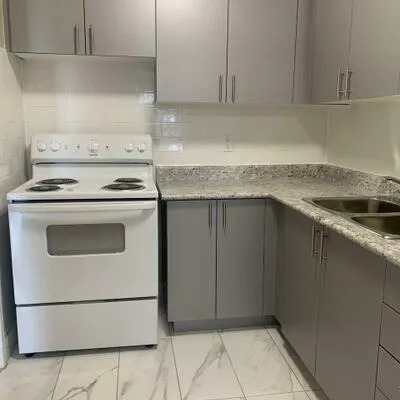 1030, Pearson, 1003 - CP College Park, Oakville