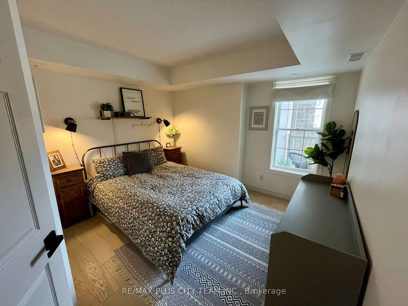 1460, Bishops, 1007 - GA Glen Abbey, Oakville