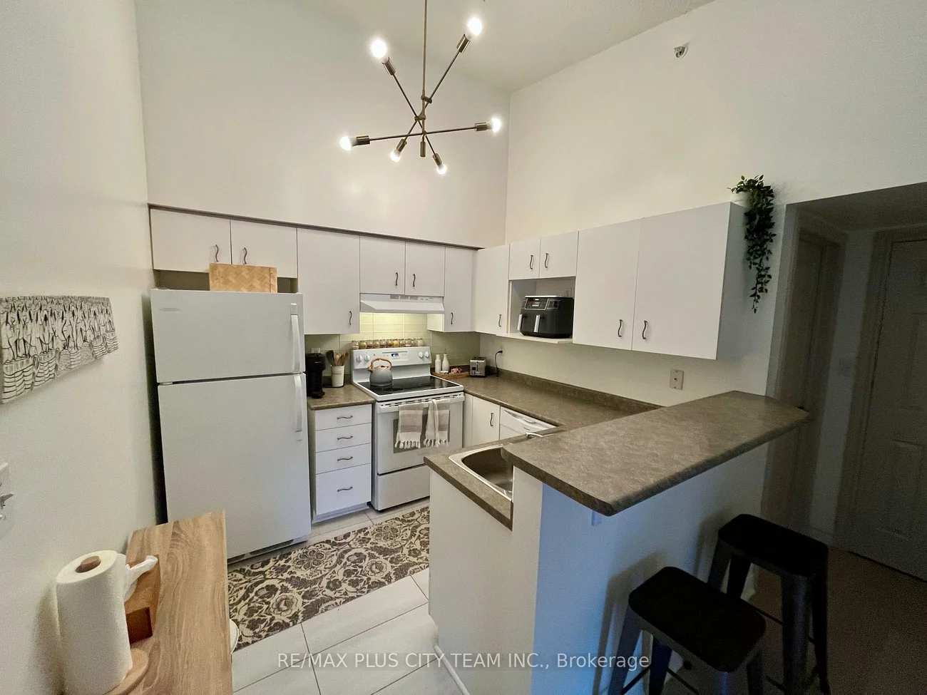 1460, Bishops, 1007 - GA Glen Abbey, Oakville