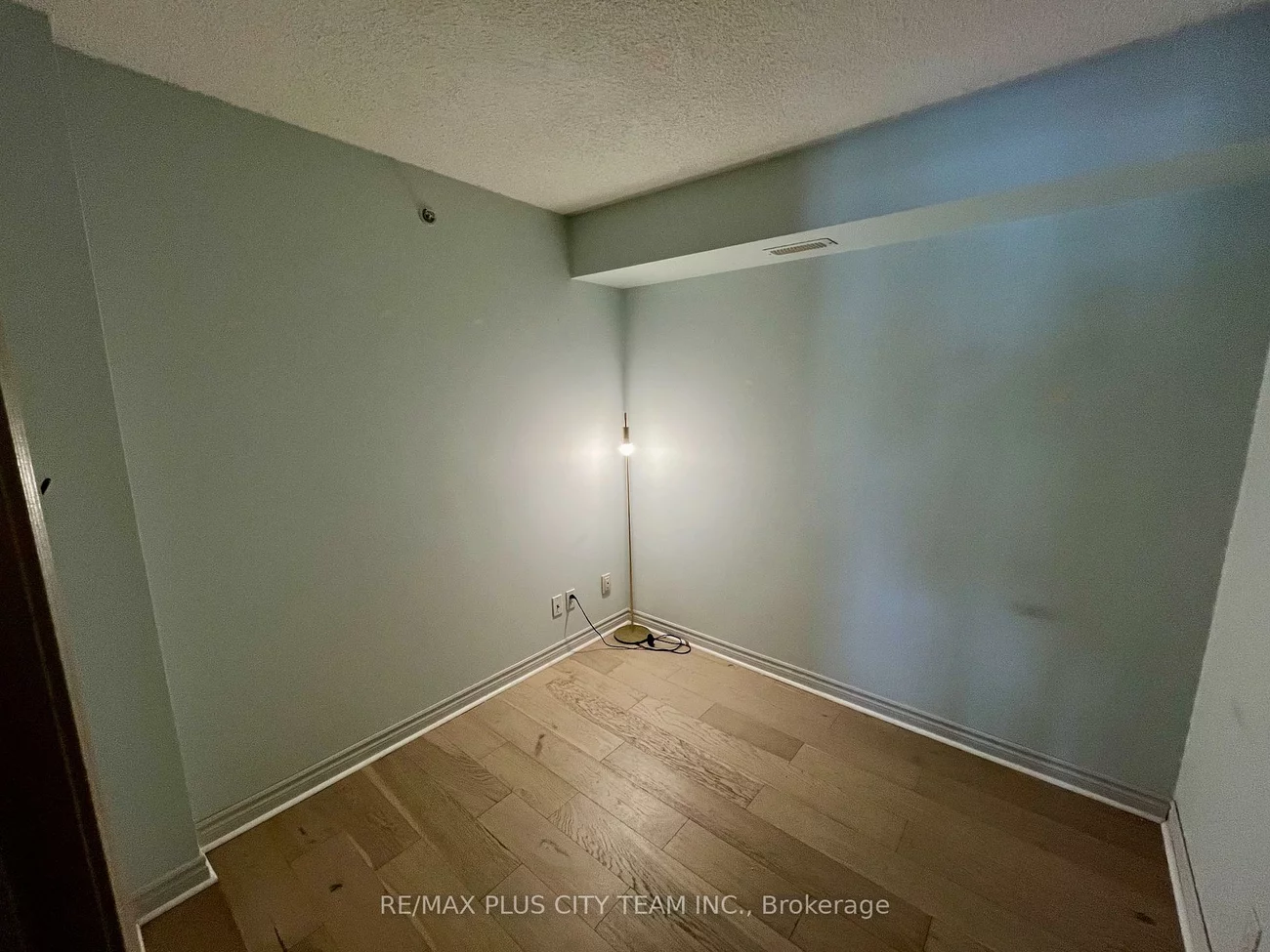 1460, Bishops, 1007 - GA Glen Abbey, Oakville