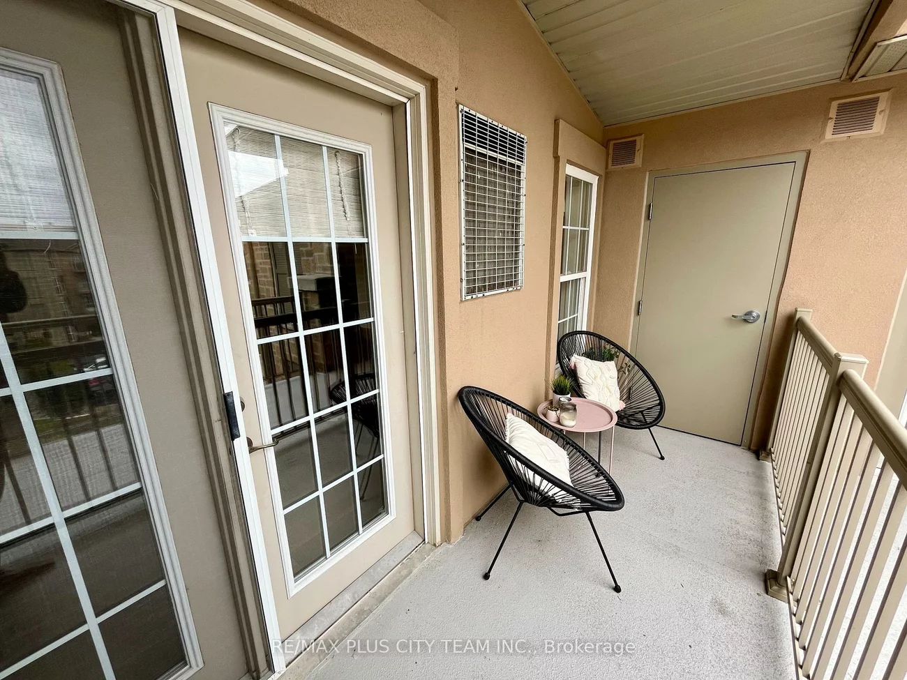 1460, Bishops, 1007 - GA Glen Abbey, Oakville