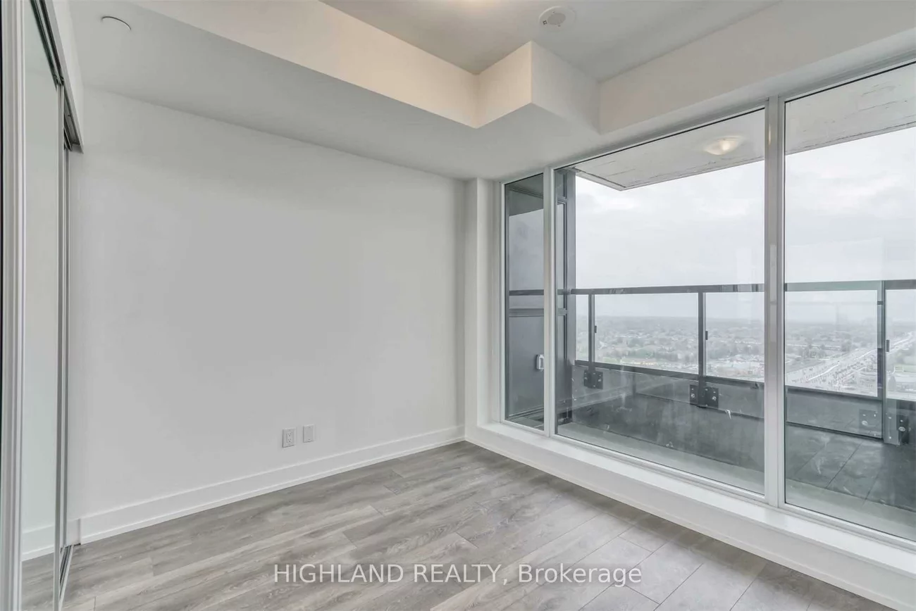 297, Oak Walk, 1015 - RO River Oaks, Oakville