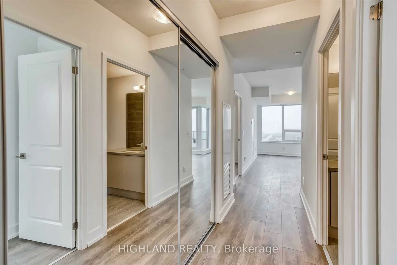 297, Oak Walk, 1015 - RO River Oaks, Oakville