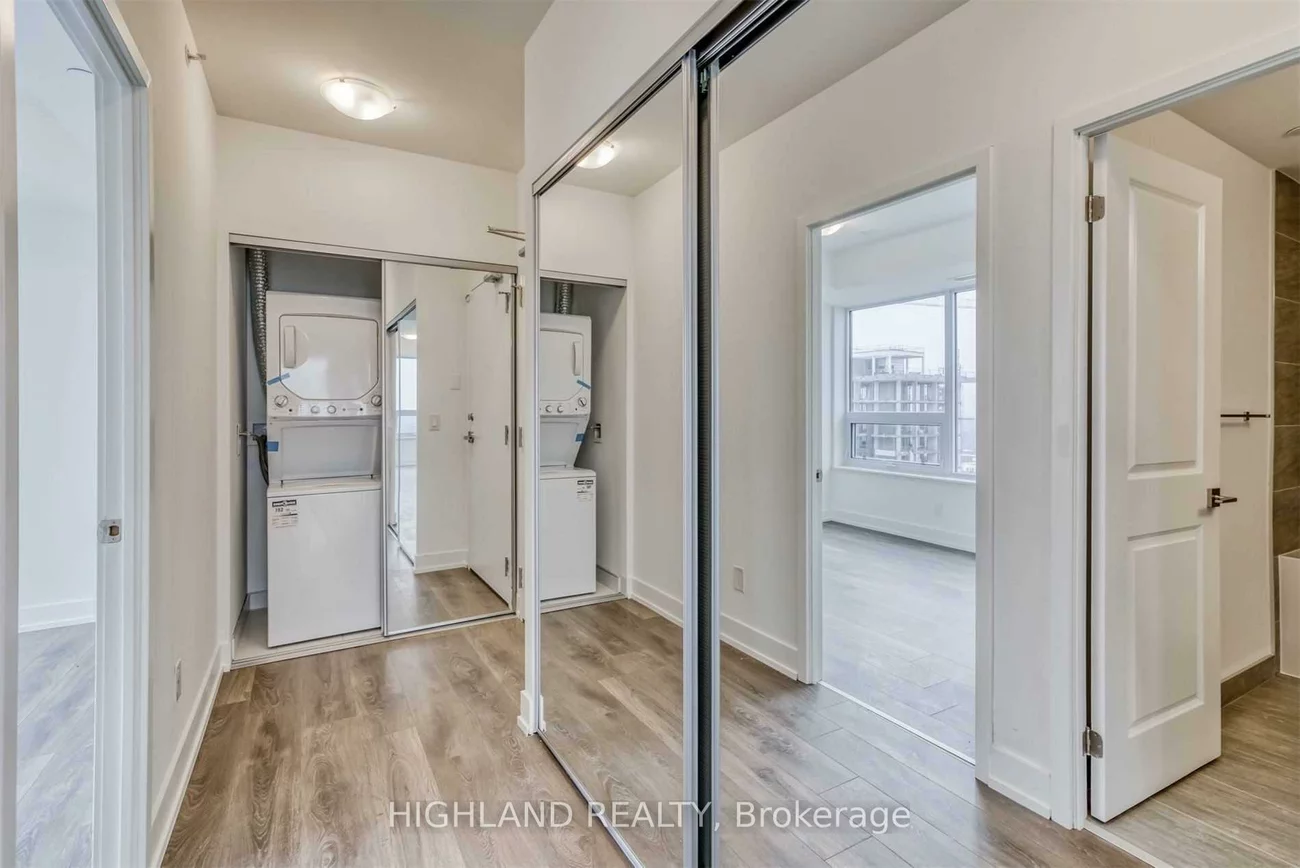 297, Oak Walk, 1015 - RO River Oaks, Oakville