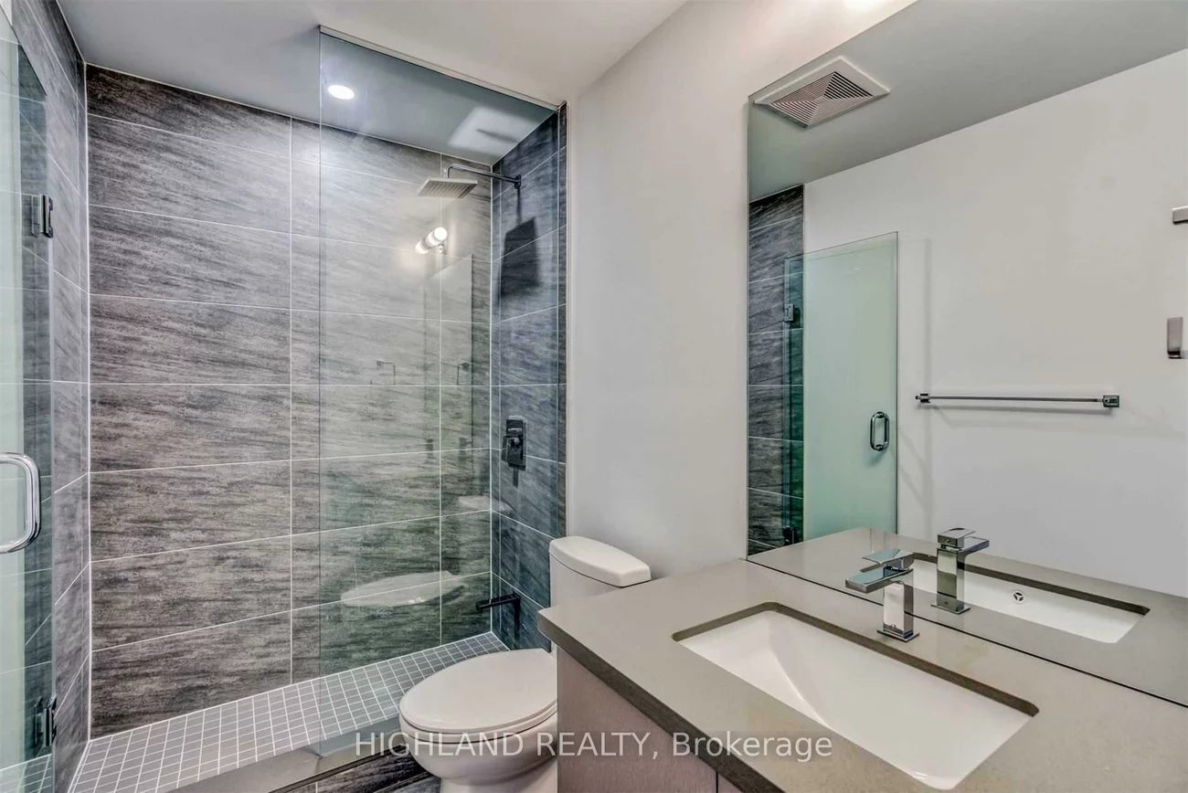 297, Oak Walk, 1015 - RO River Oaks, Oakville