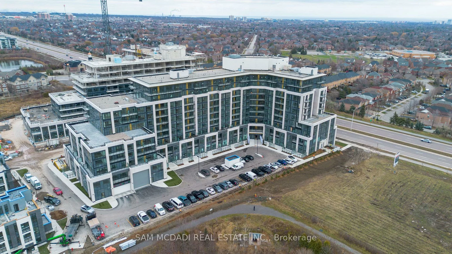 405, Dundas, 1040 - OA Rural Oakville, Oakville