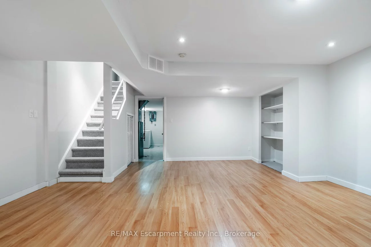 1580, Reeves, 1007 - GA Glen Abbey, Oakville