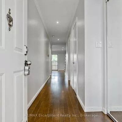 1580, Reeves, 1007 - GA Glen Abbey, Oakville