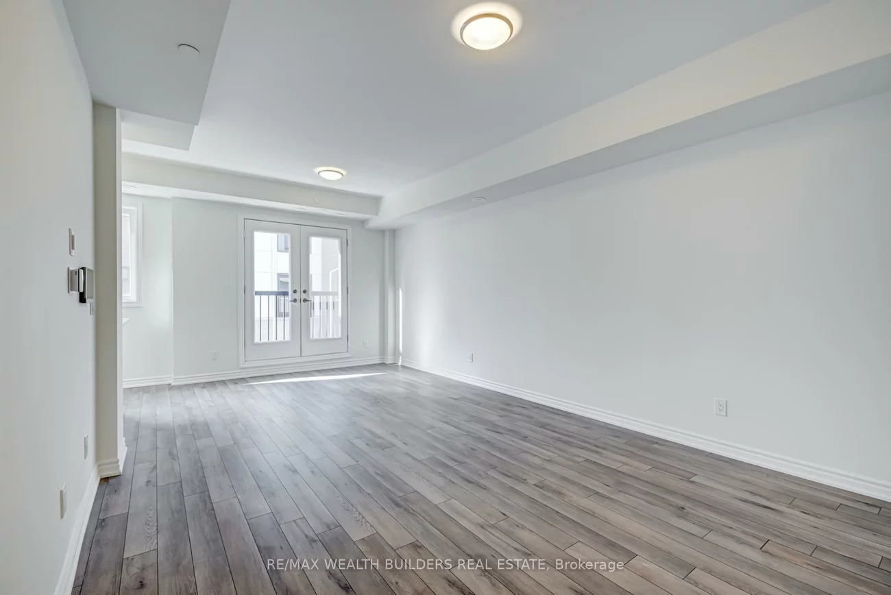 349, Wheat Boom, 1010 - JM Joshua Meadows, Oakville