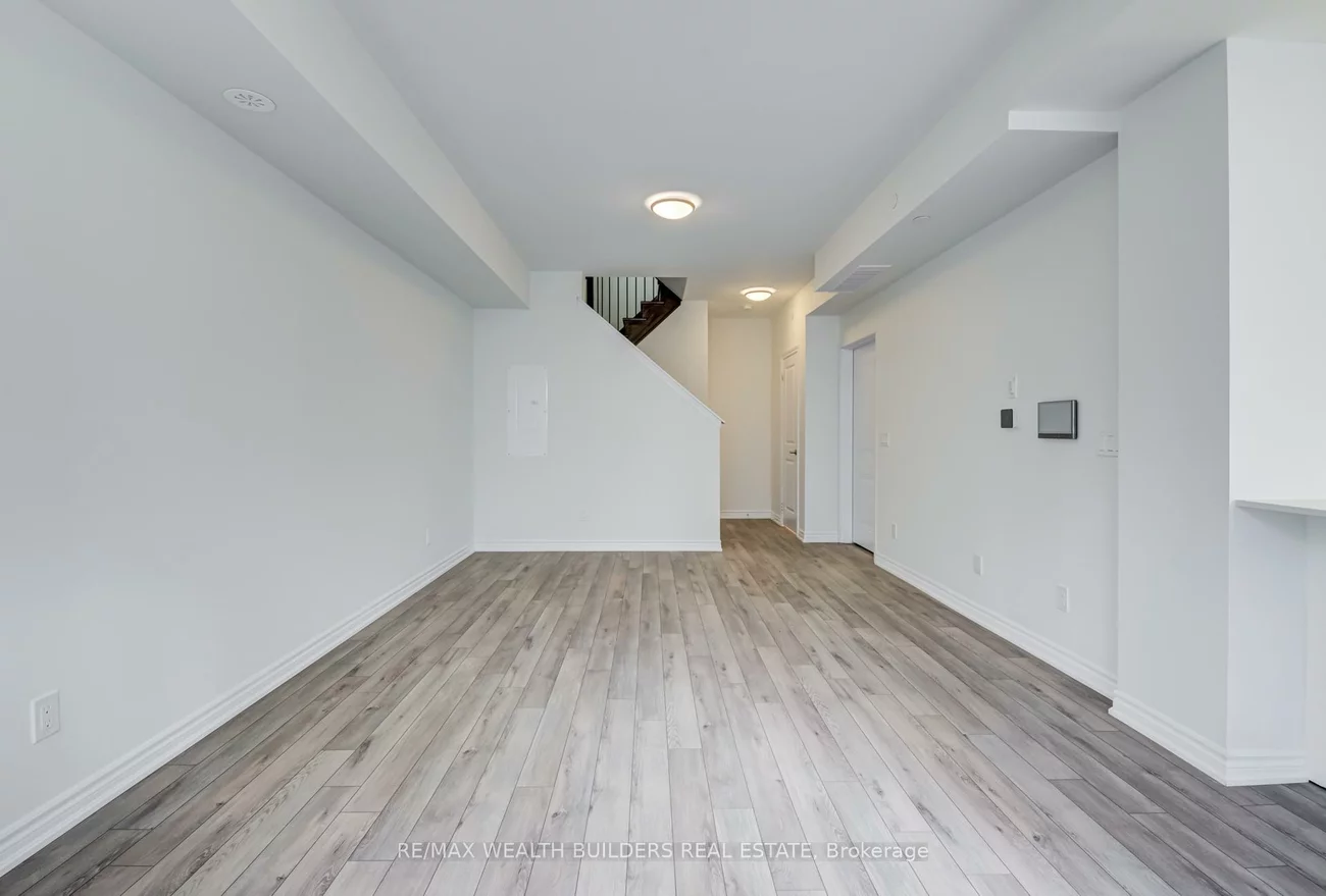 349, Wheat Boom, 1010 - JM Joshua Meadows, Oakville