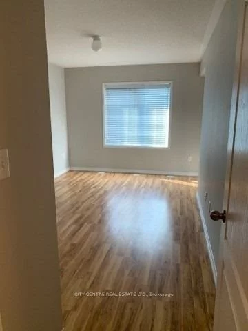 2484, Post, 1015 - RO River Oaks, Oakville