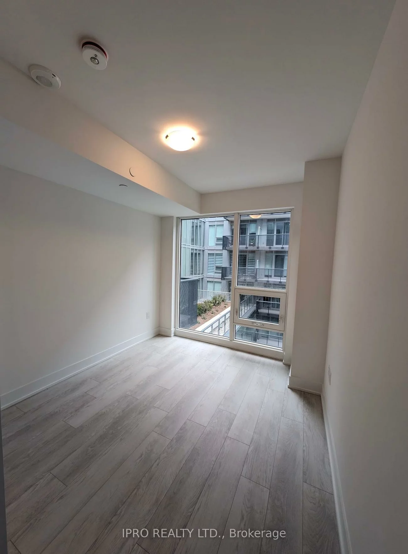 2450, Old Bronte, 1019 - WM Westmount, Oakville